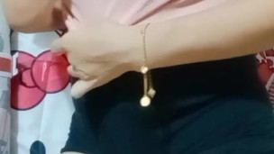 ‘Strip & Tease’ : Stripping Session ni Petit Girl isinapubliko para makaakit ng Hot Boys